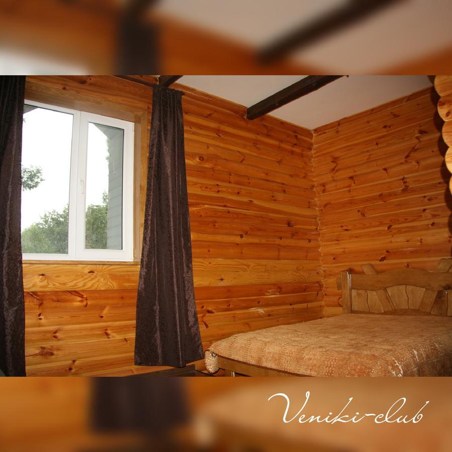 Hotel Veniki-Club à Vorzelʼ Extérieur photo