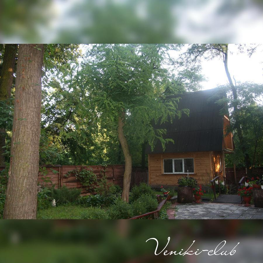 Hotel Veniki-Club à Vorzelʼ Extérieur photo